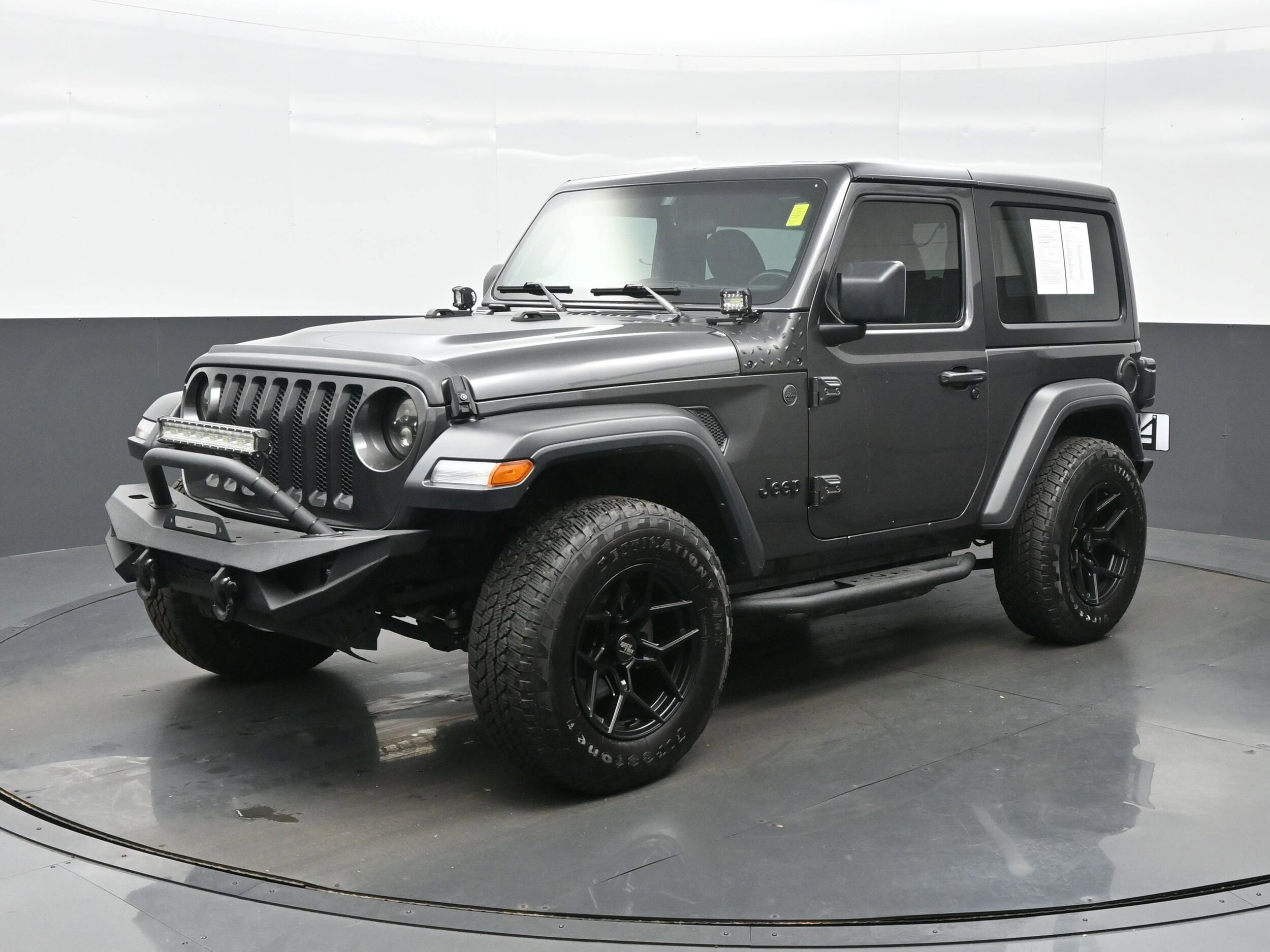 2022 Jeep Wrangler Sport S photo 2