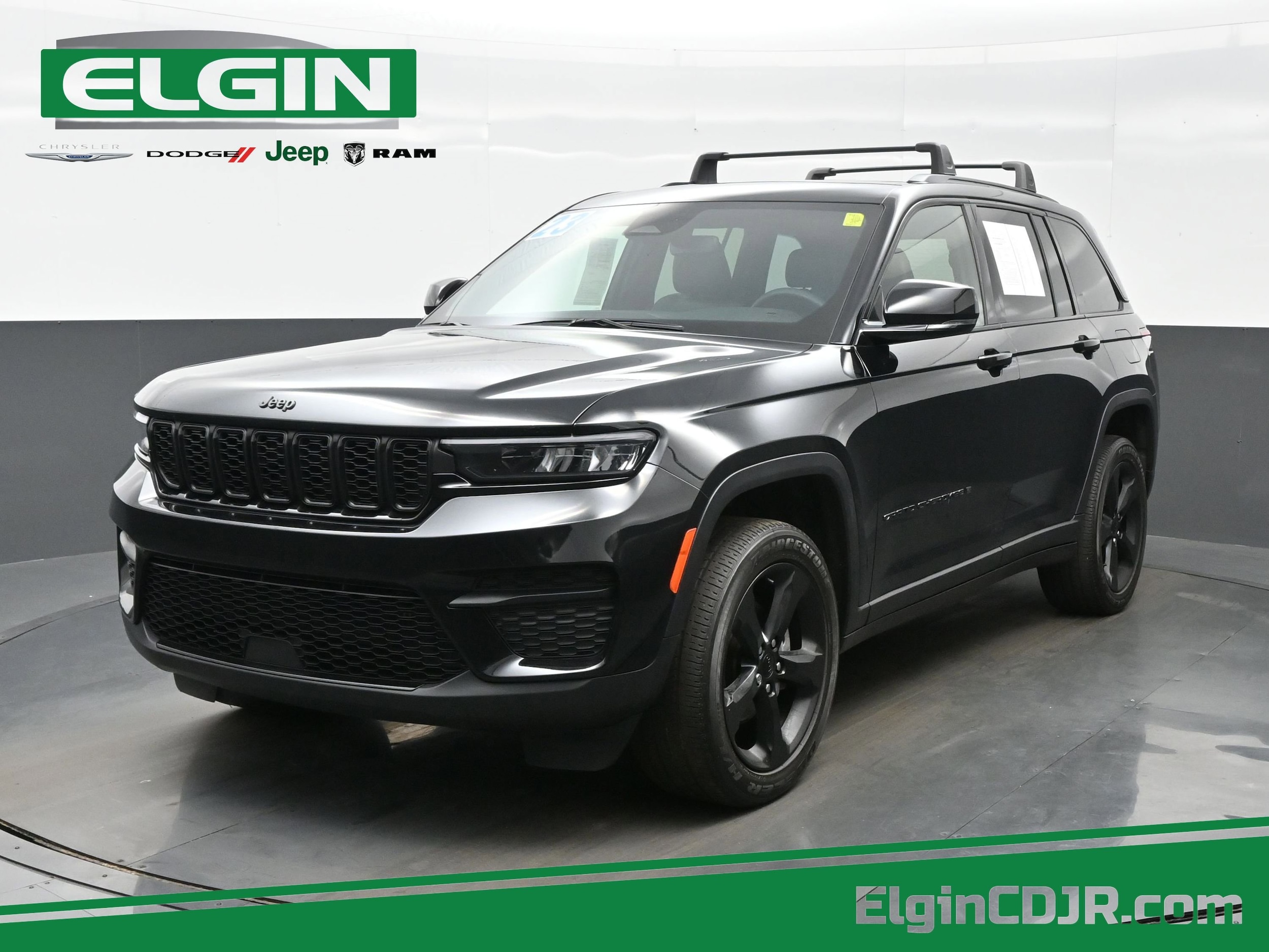 2023 Jeep Grand Cherokee Altitude's photo