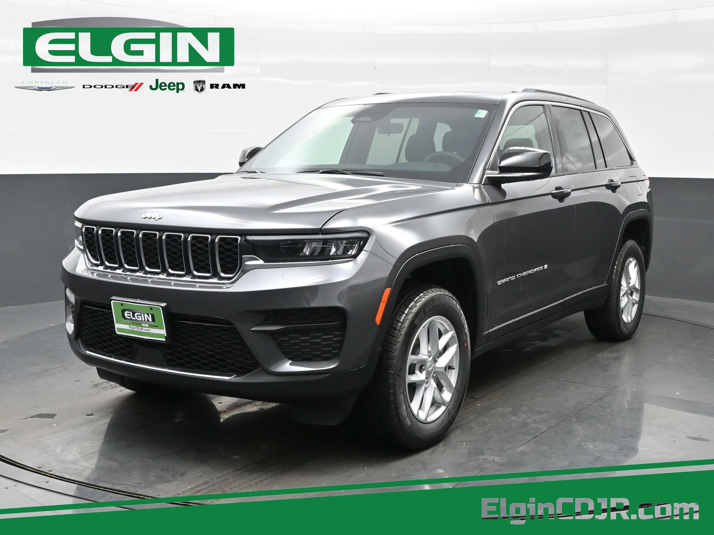 2025 Jeep Grand Cherokee Laredo's photo