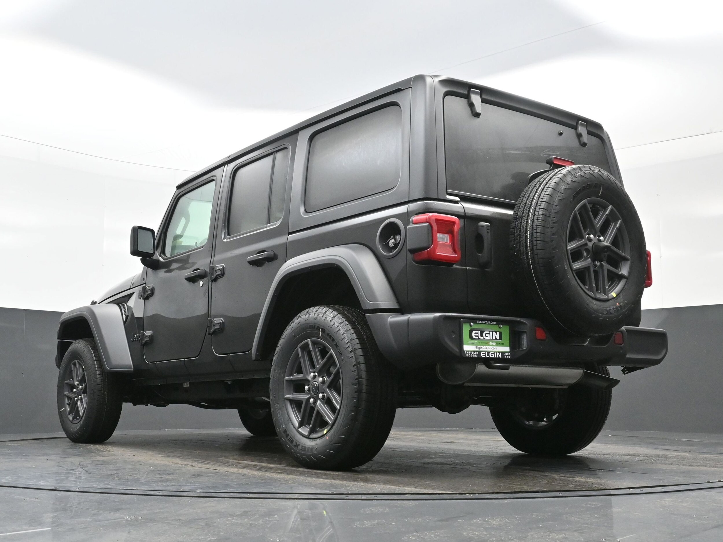 2025 Jeep Wrangler 4-Door Sport S - Photo 13