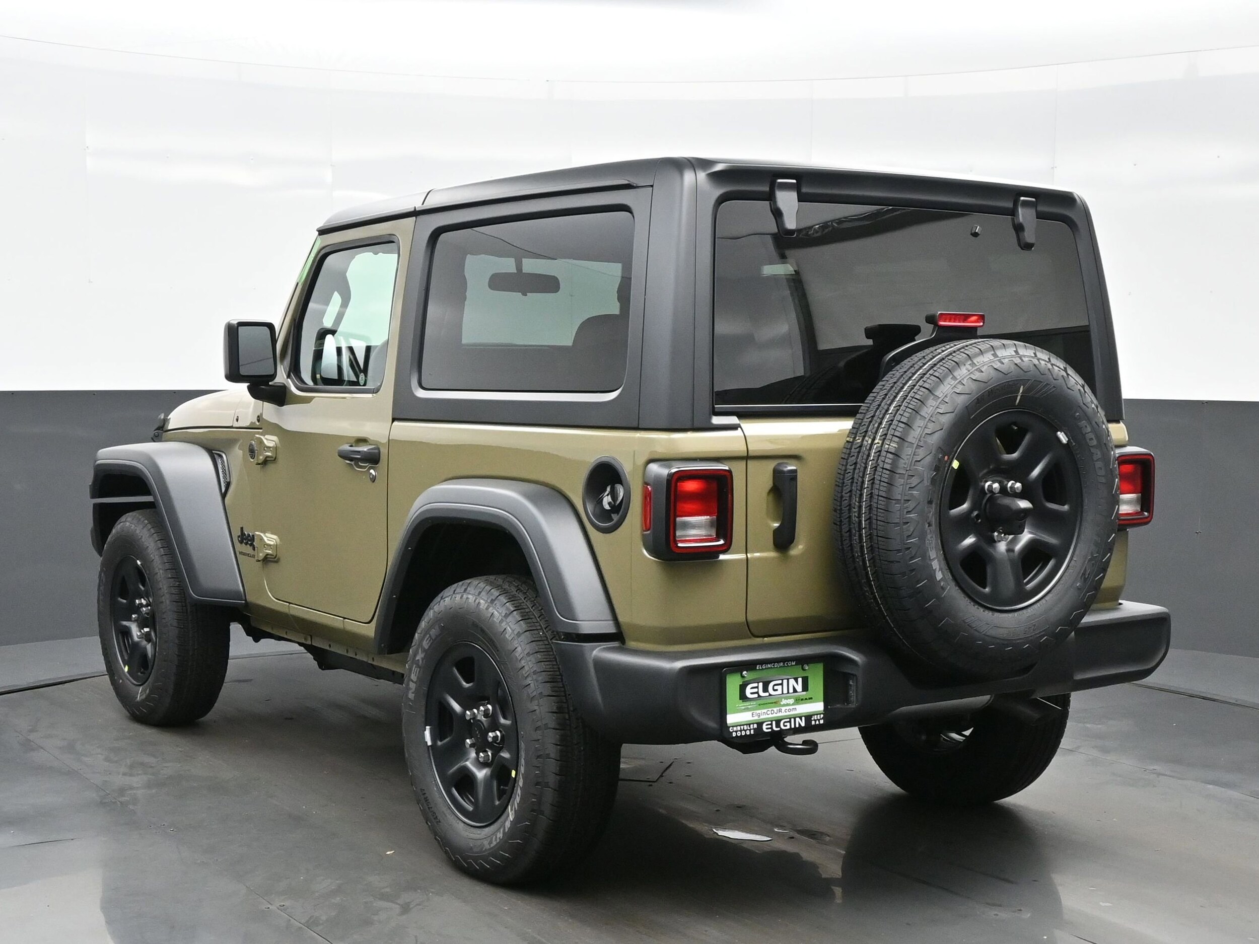 2025 Jeep Wrangler Sport photo 4