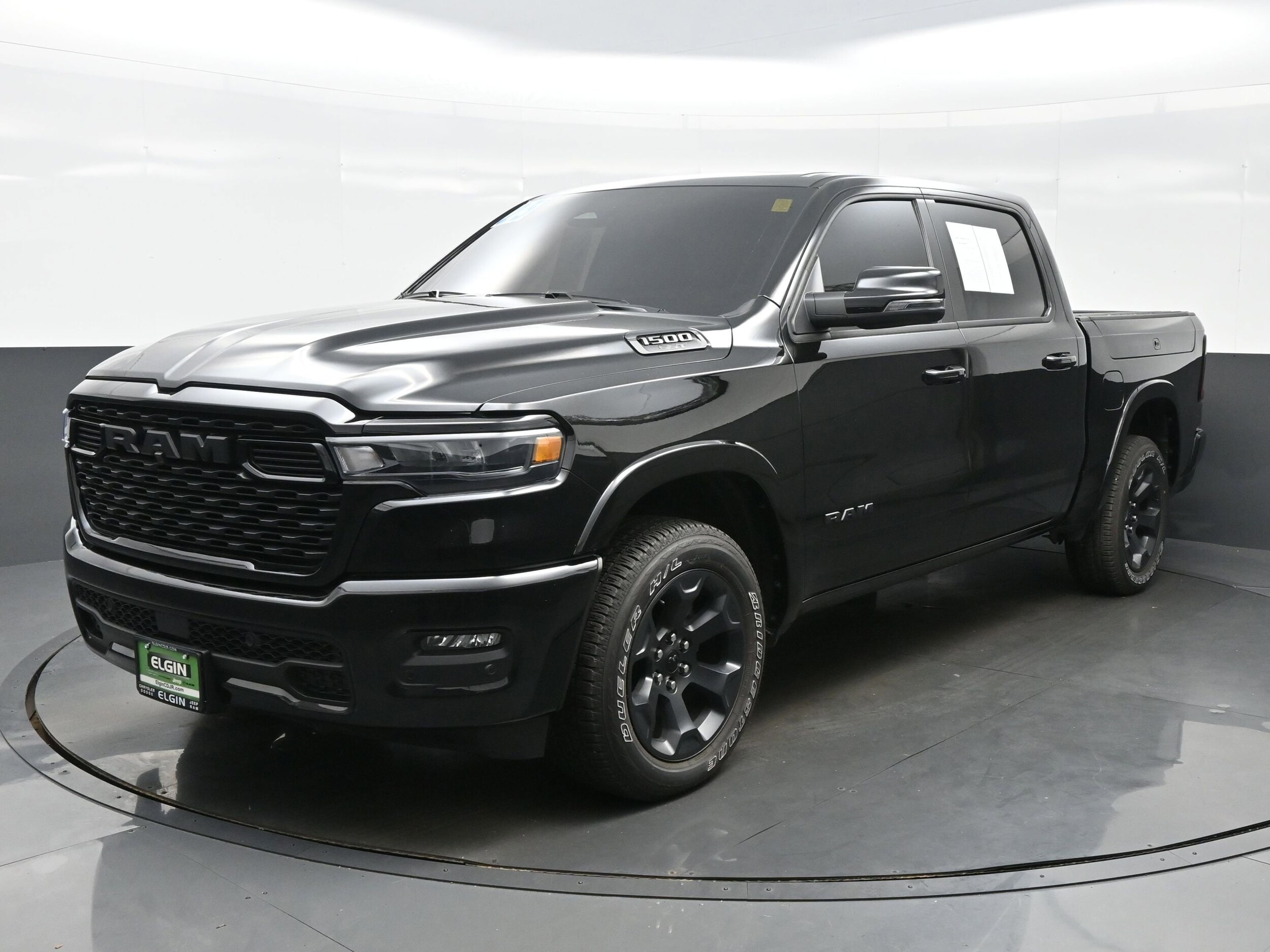 2025 Ram 1500 Big Horn Lone Star Night Edition photo 2
