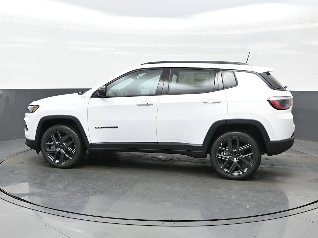 New 2026 Jeep Compass LATITUDE ALTITUDE 4X4 Sport Utility