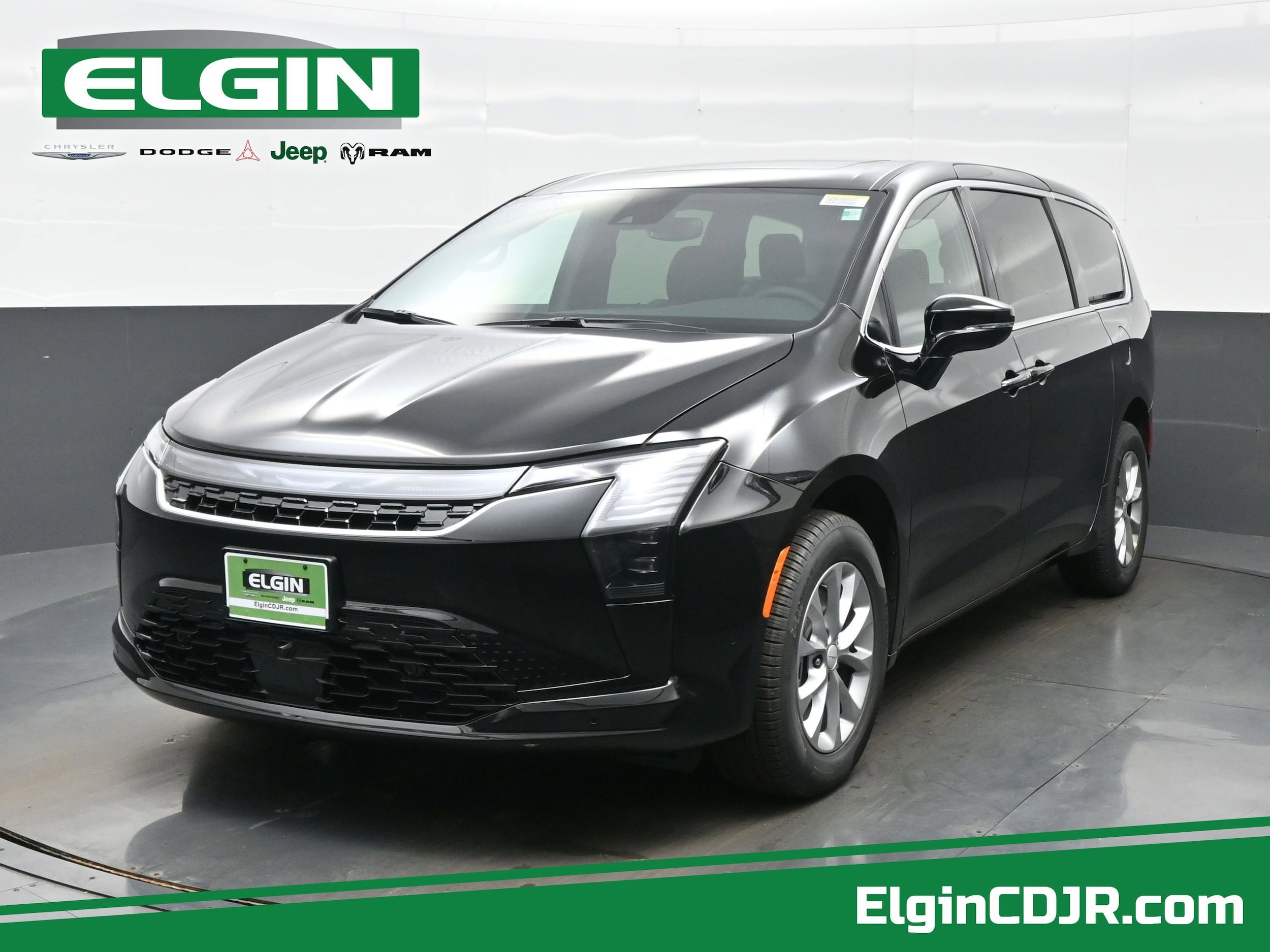2027 Chrysler Pacifica Select AWD's photo