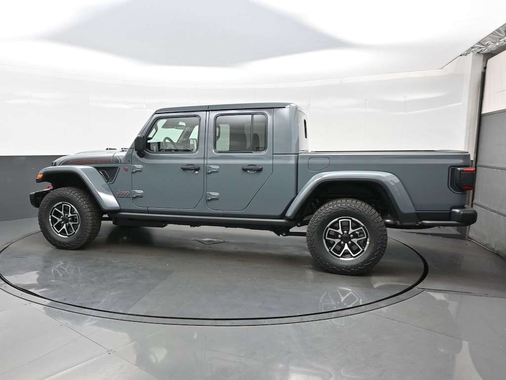 New 2026 Jeep Gladiator SHADOW OPS 4X4 Pickup