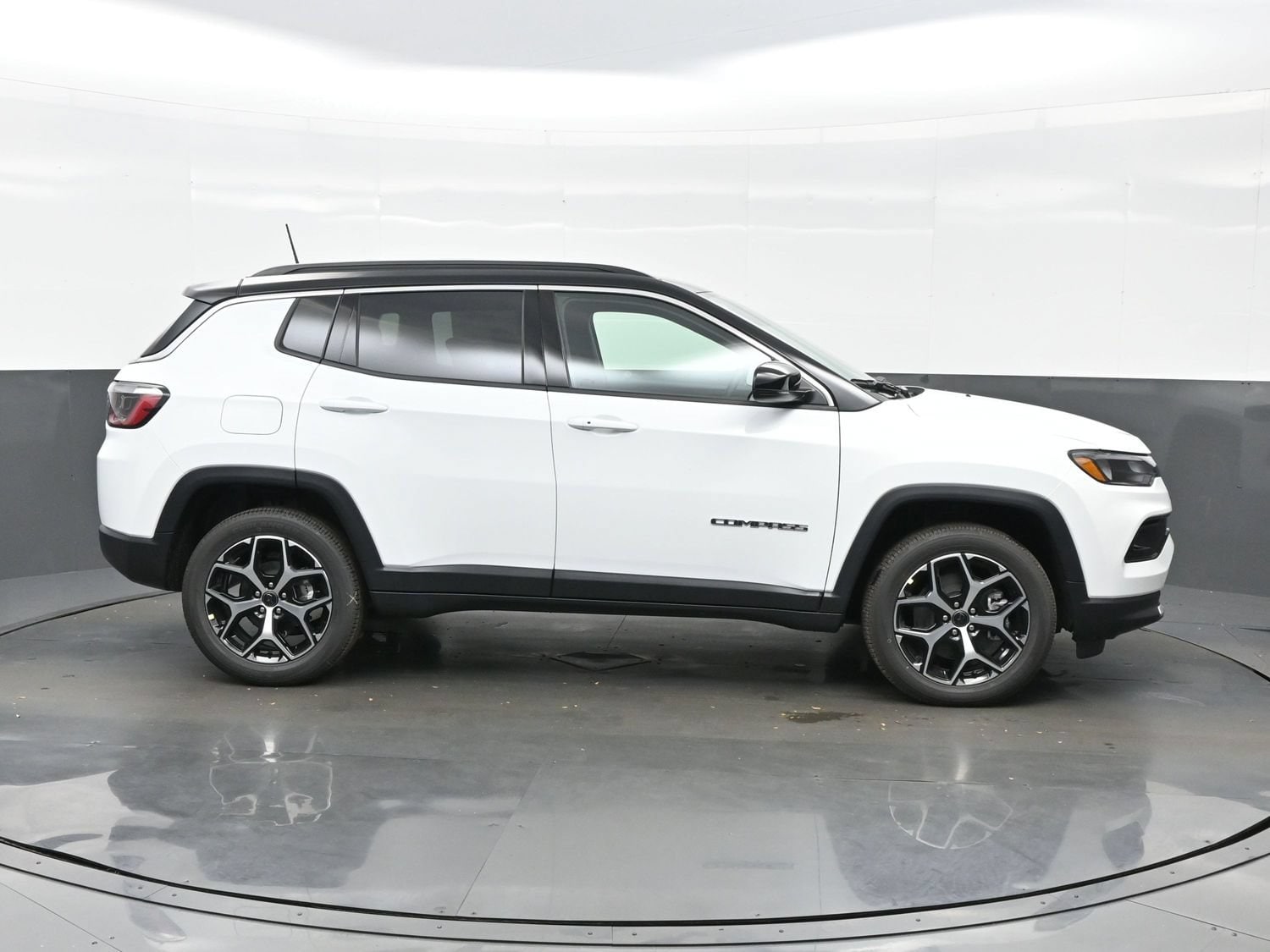 2026 Jeep Compass Limited - Photo 10