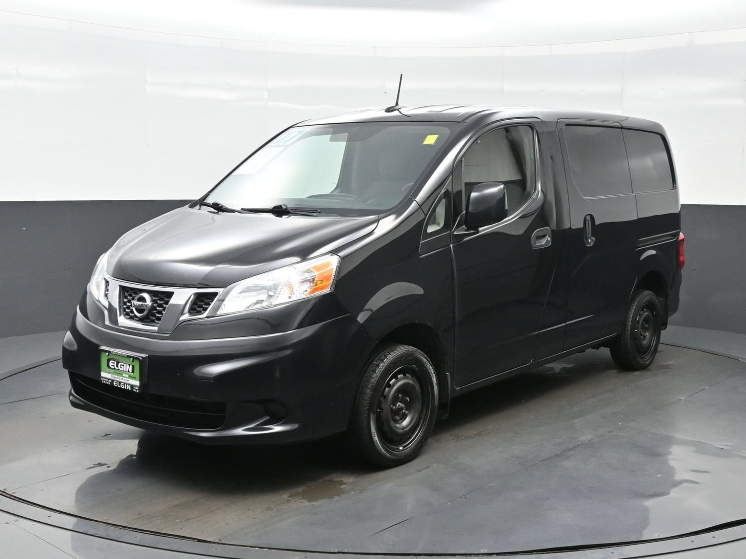 Used 2017 Nissan NV200 SV with VIN 3N6CM0KN8HK692052 for sale in Streamwood, IL