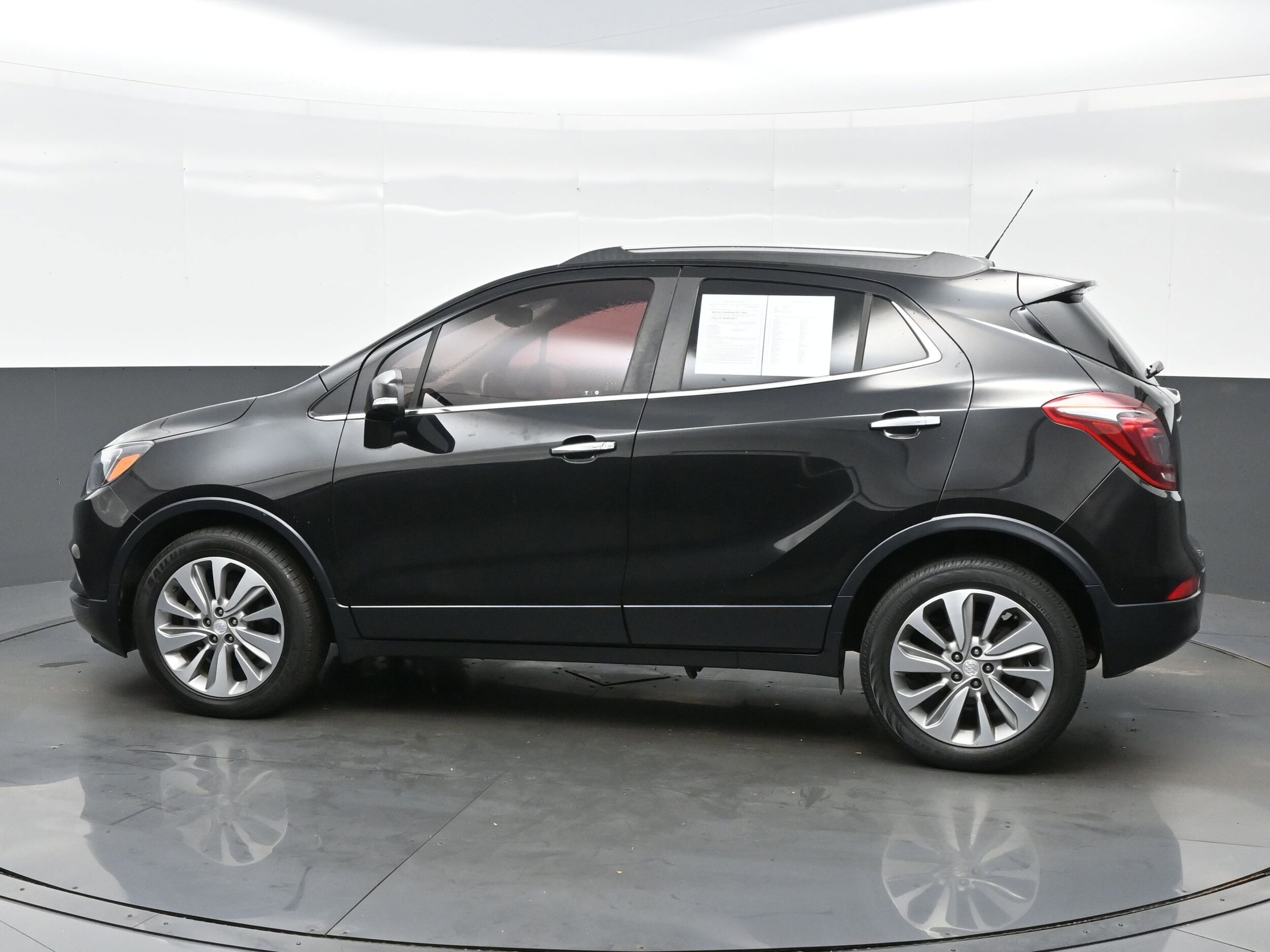 2019 Buick Encore Preferred photo 3
