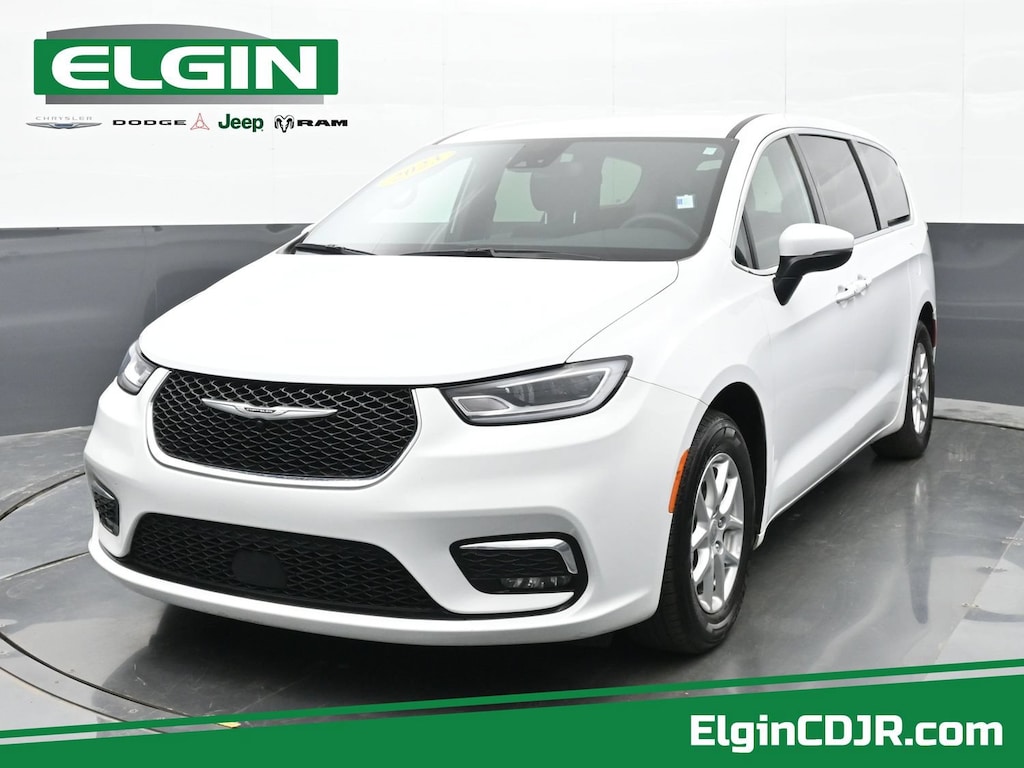 Used 2023 Chrysler Pacifica Touring Touring FWD