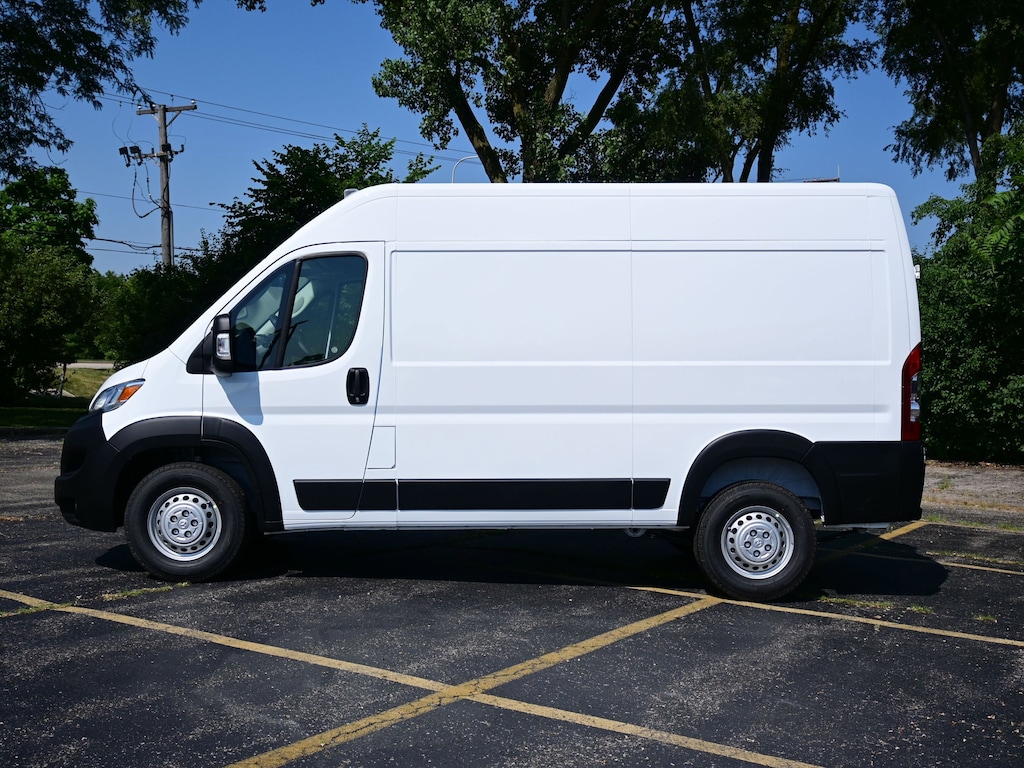 New 2025 Ram ProMaster PROMASTER 1500 TRADESMAN CARGO VAN HIGH ROOF 136' Cargo Van