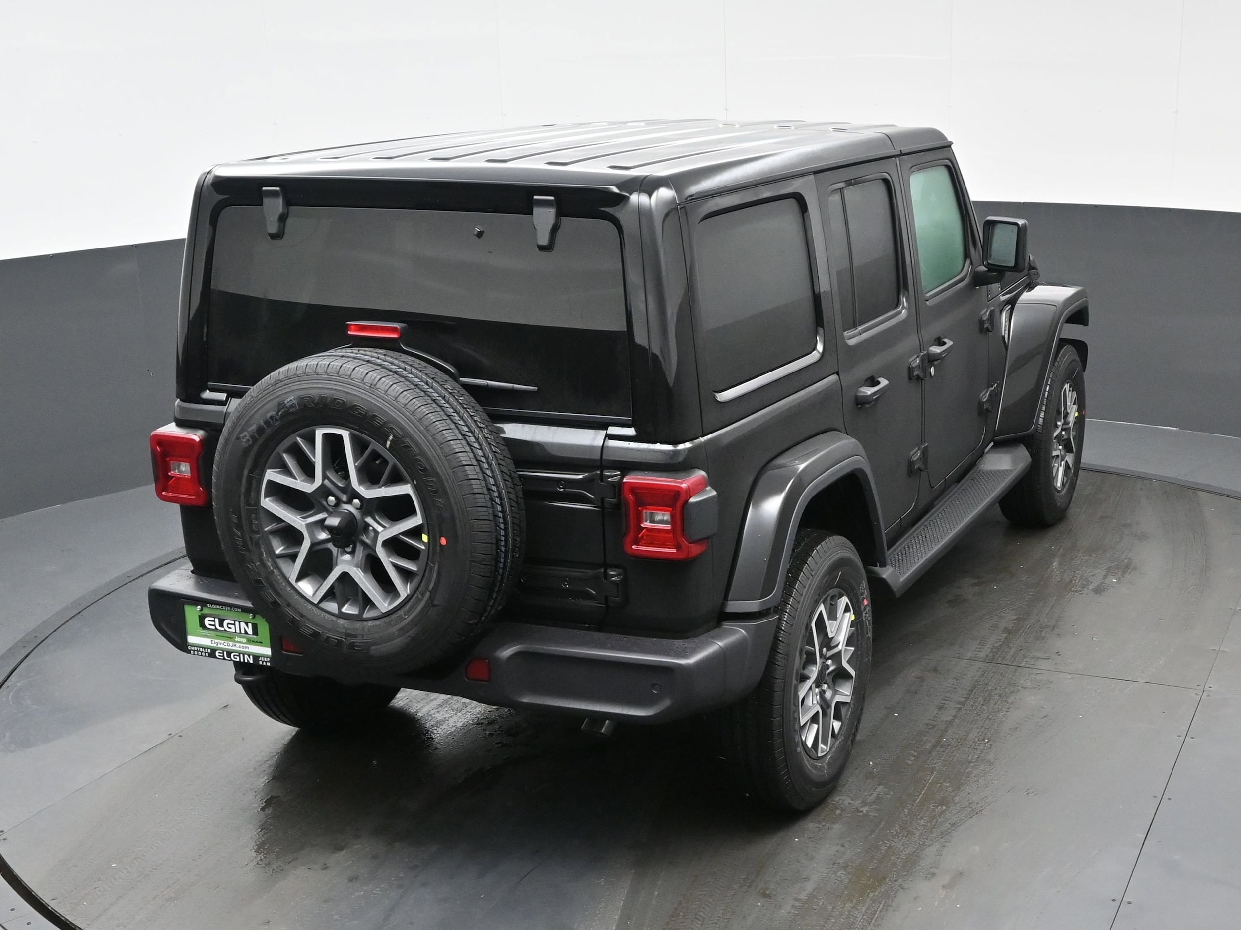 2025 Jeep Wrangler 4-Door Sahara - Photo 22