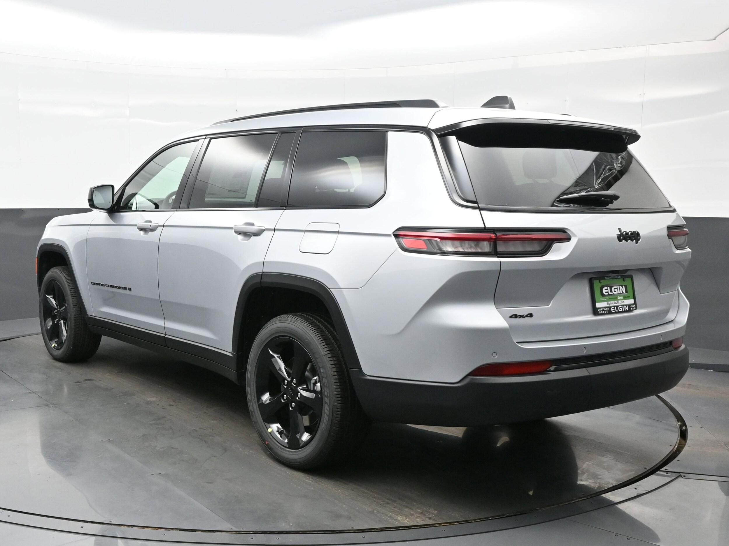 2025 Jeep Grand Cherokee Altitude X photo 4