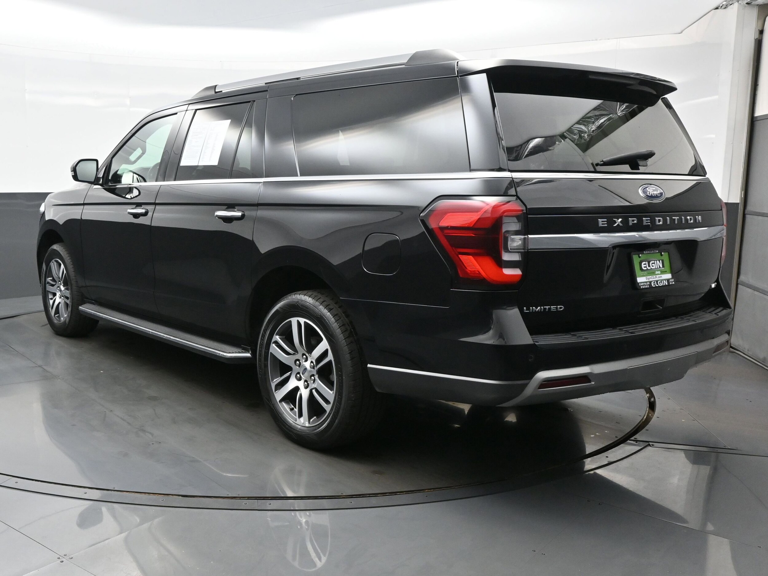 2022 Ford Expedition MAX Limited photo 4