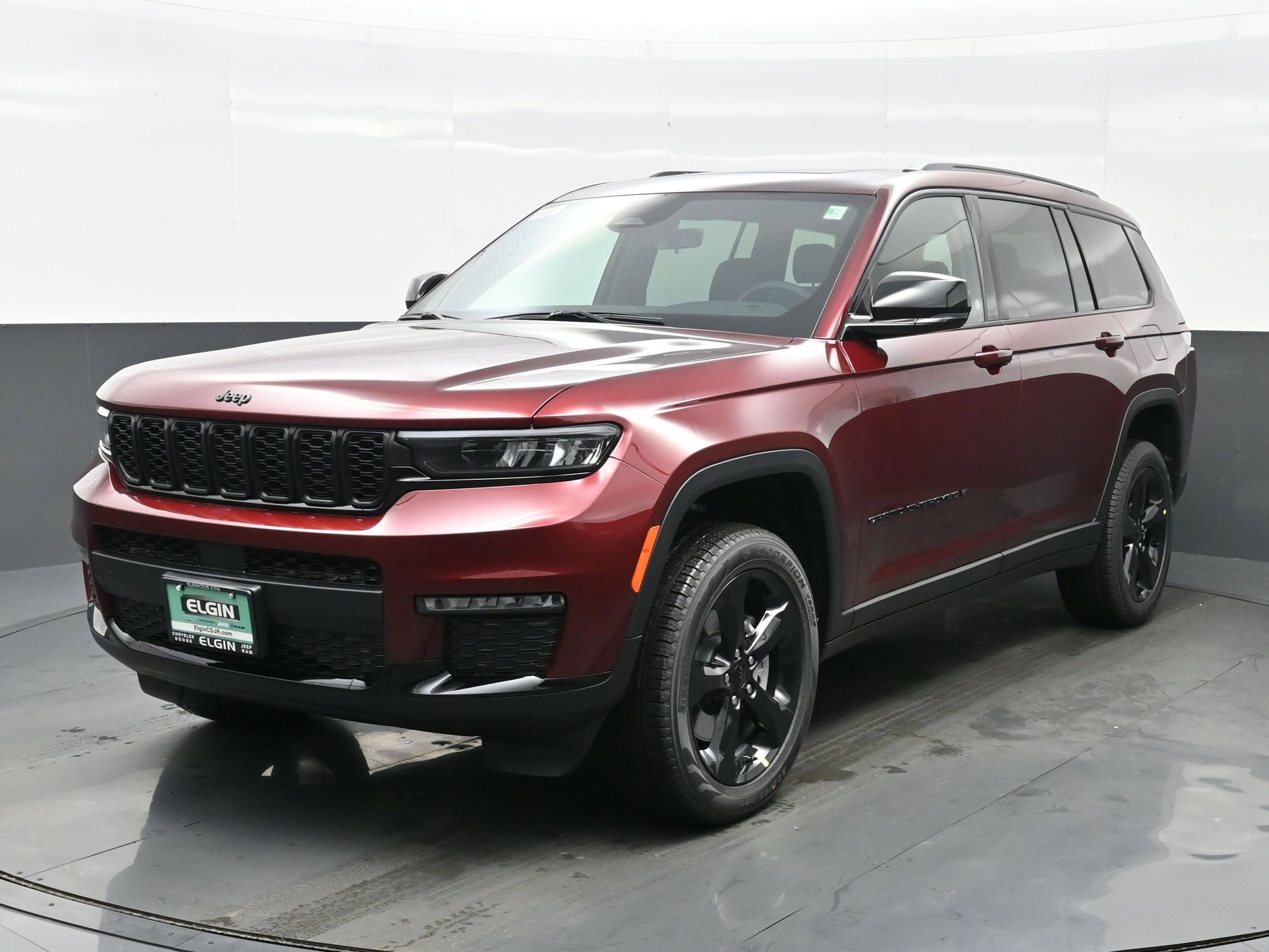 2025 Jeep Grand Cherokee Limited photo 2
