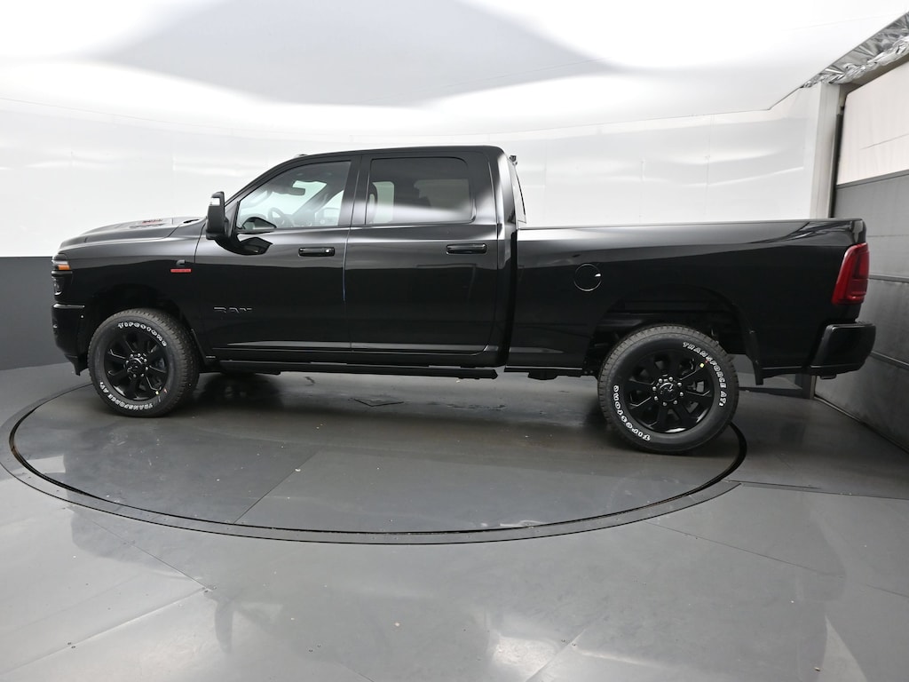 New 2026 Ram 2500 LARAMIE CREW CAB 4X4 6'4 BOX Pickup