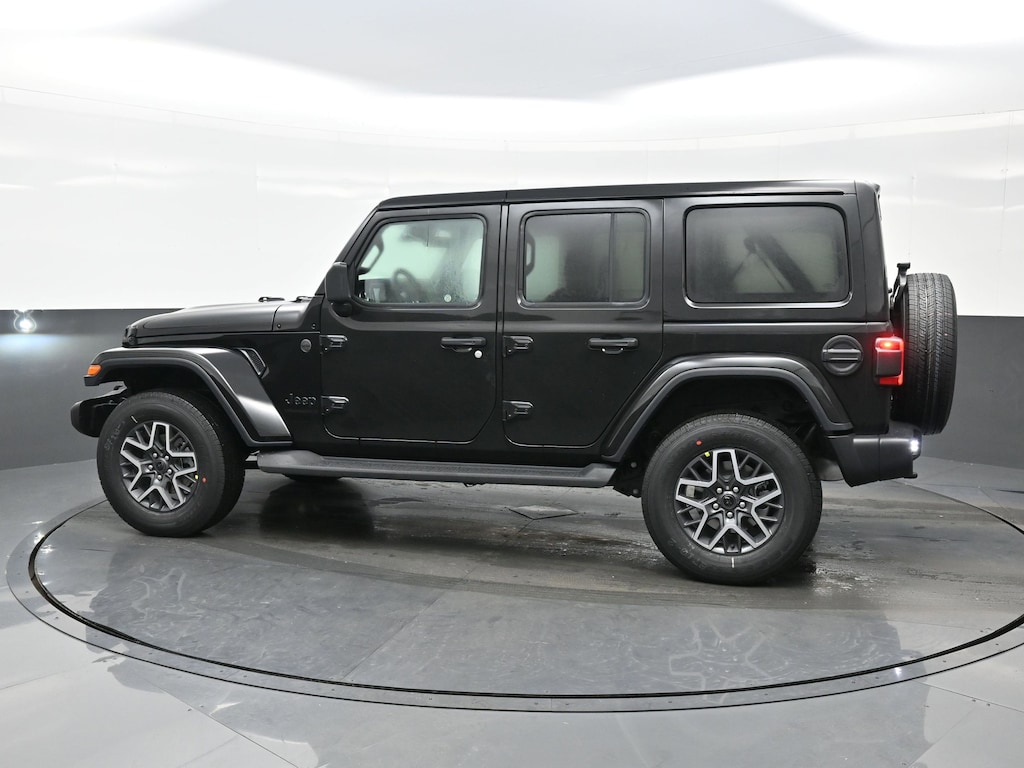 New 2025 Jeep Wrangler 4-DOOR SAHARA Sport Utility