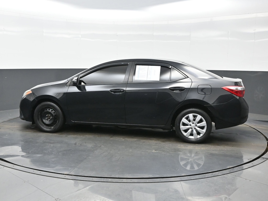 Used 2015 Toyota Corolla LE Sedan