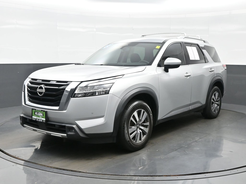 Used 2023 Nissan Pathfinder SL SL 4WD
