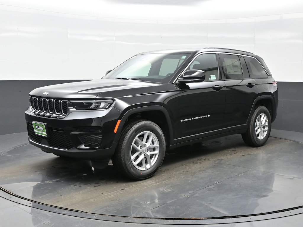 New 2026 Jeep Grand Cherokee LAREDO 4X4 Sport Utility