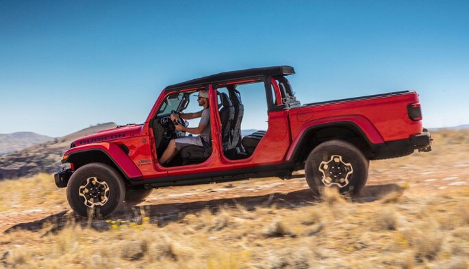 offroading in 2020 Jeep Gladiator