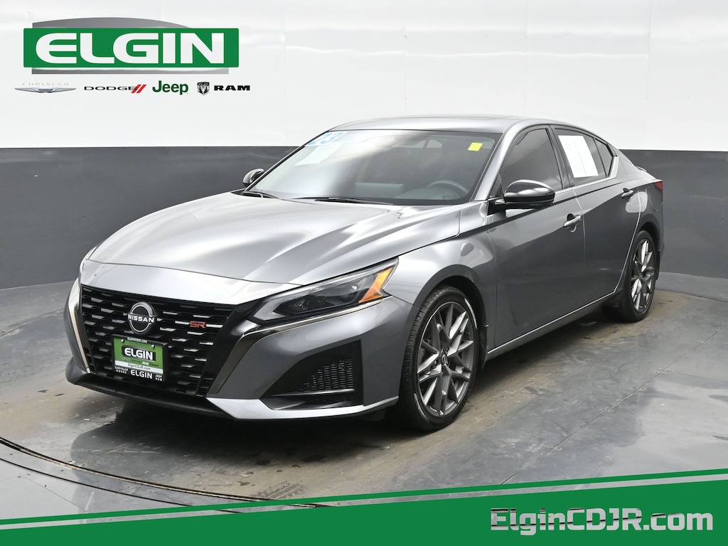 Used 2023 Nissan Altima 2.0 SR Sedan