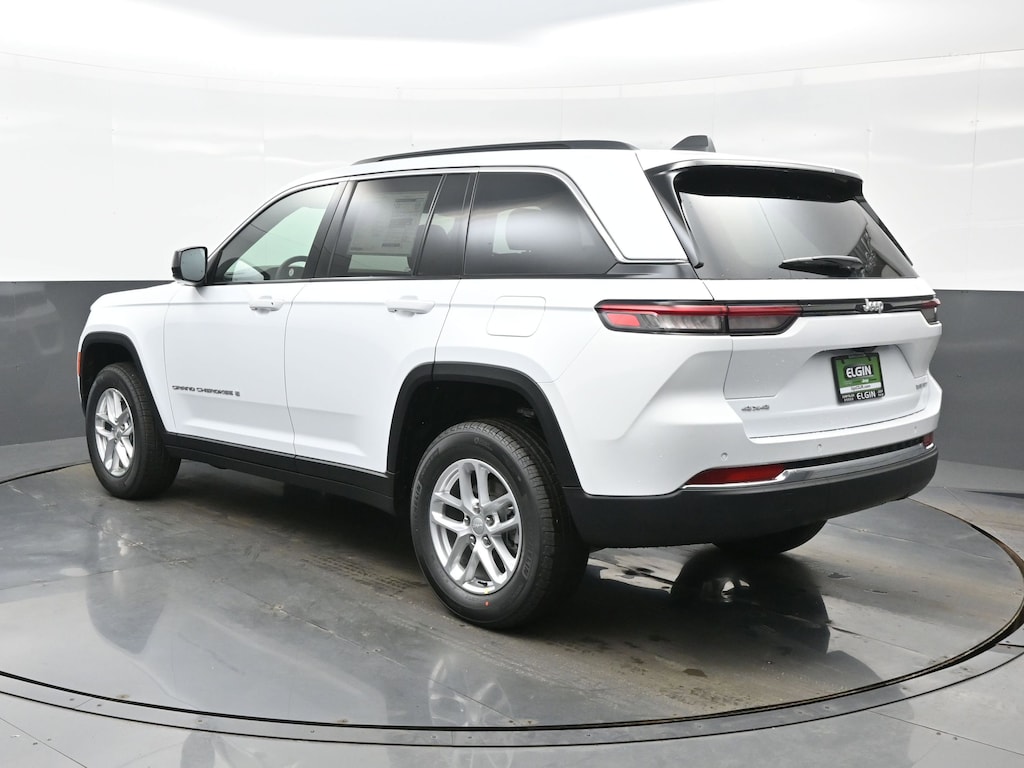 New 2026 Jeep Grand Cherokee LAREDO 4X4 Sport Utility