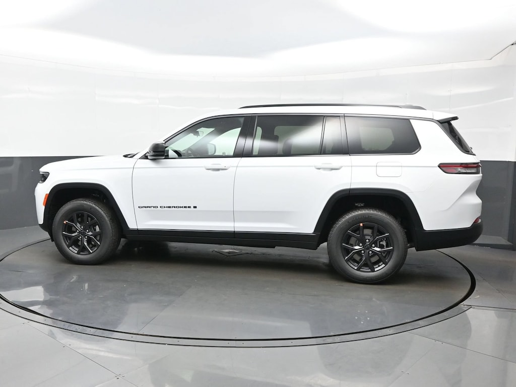 New 2027 Jeep Grand Cherokee L 3 Row LAREDO 4X4 Sport Utility