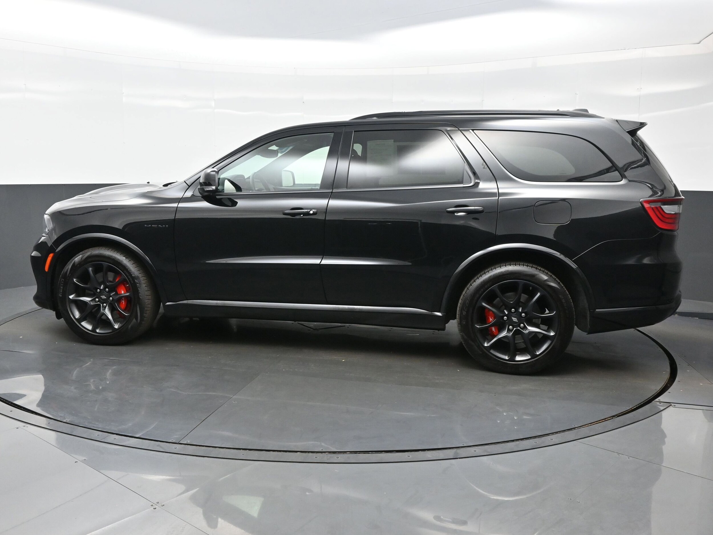 2024 Dodge Durango R/T Premium photo 3
