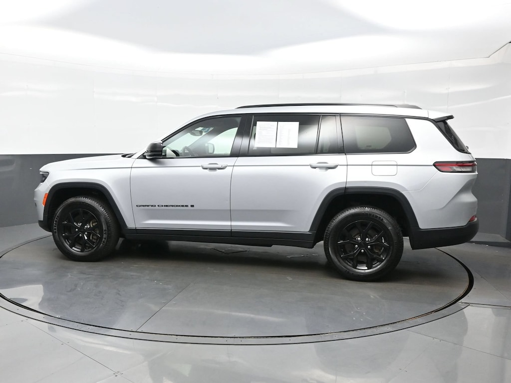 Used 2024 Jeep Grand Cherokee L Altitude Altitude 4x4
