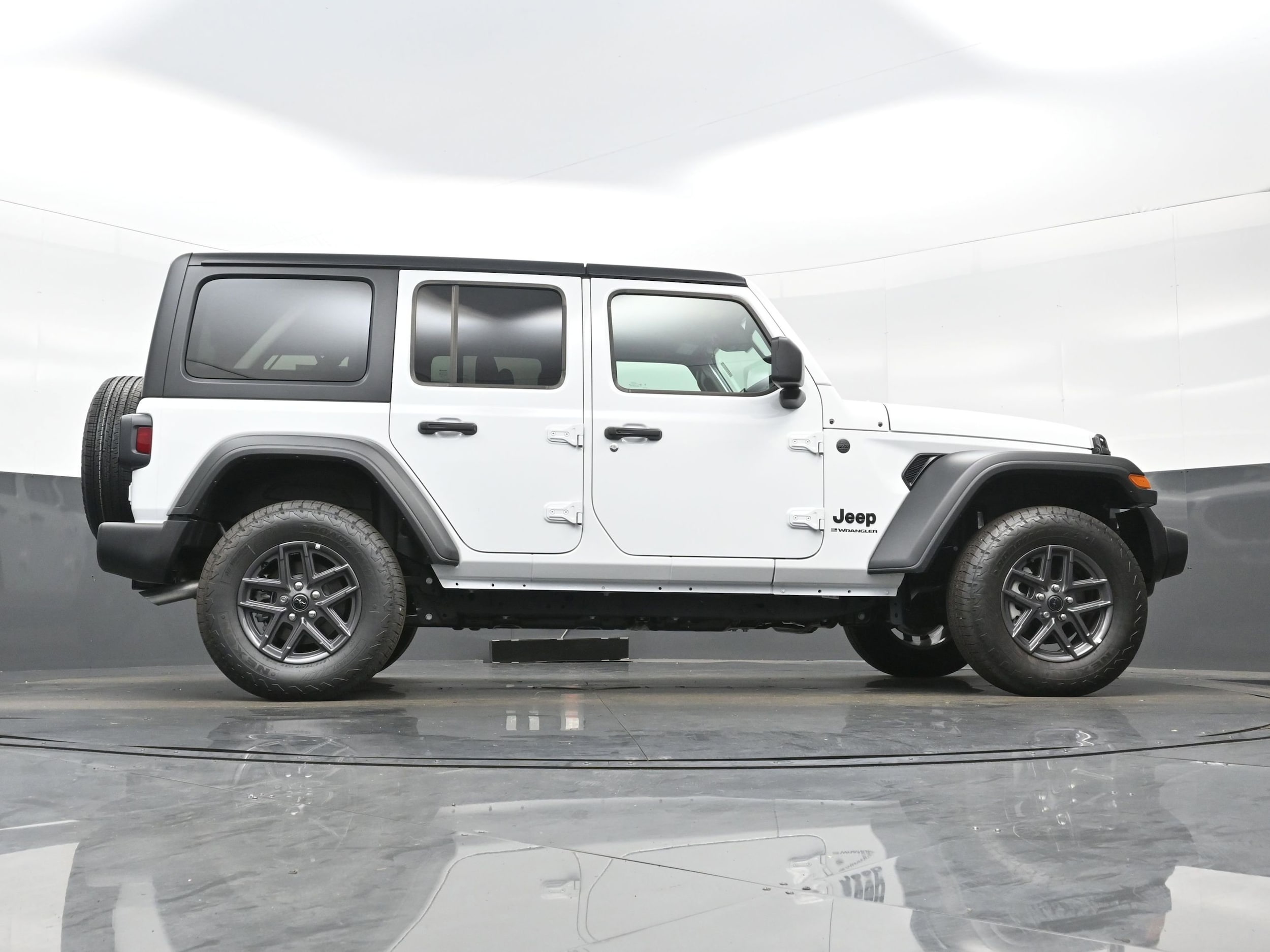 2025 Jeep Wrangler 4-Door Sport S - Photo 19