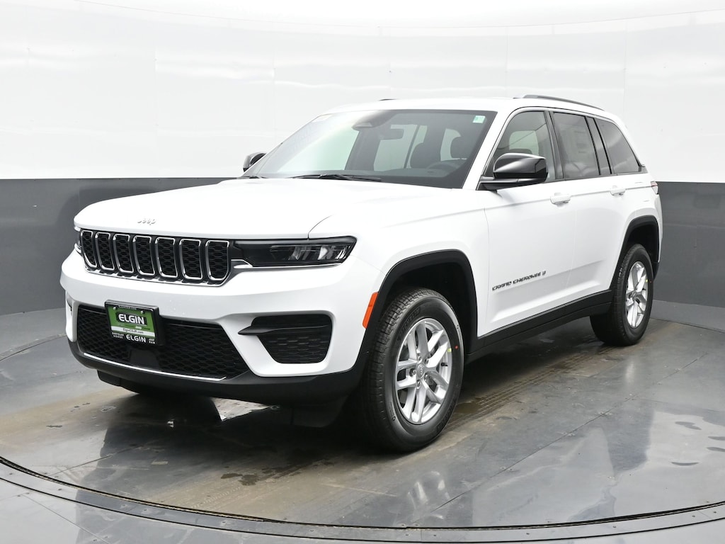New 2026 Jeep Grand Cherokee LAREDO 4X4 Sport Utility