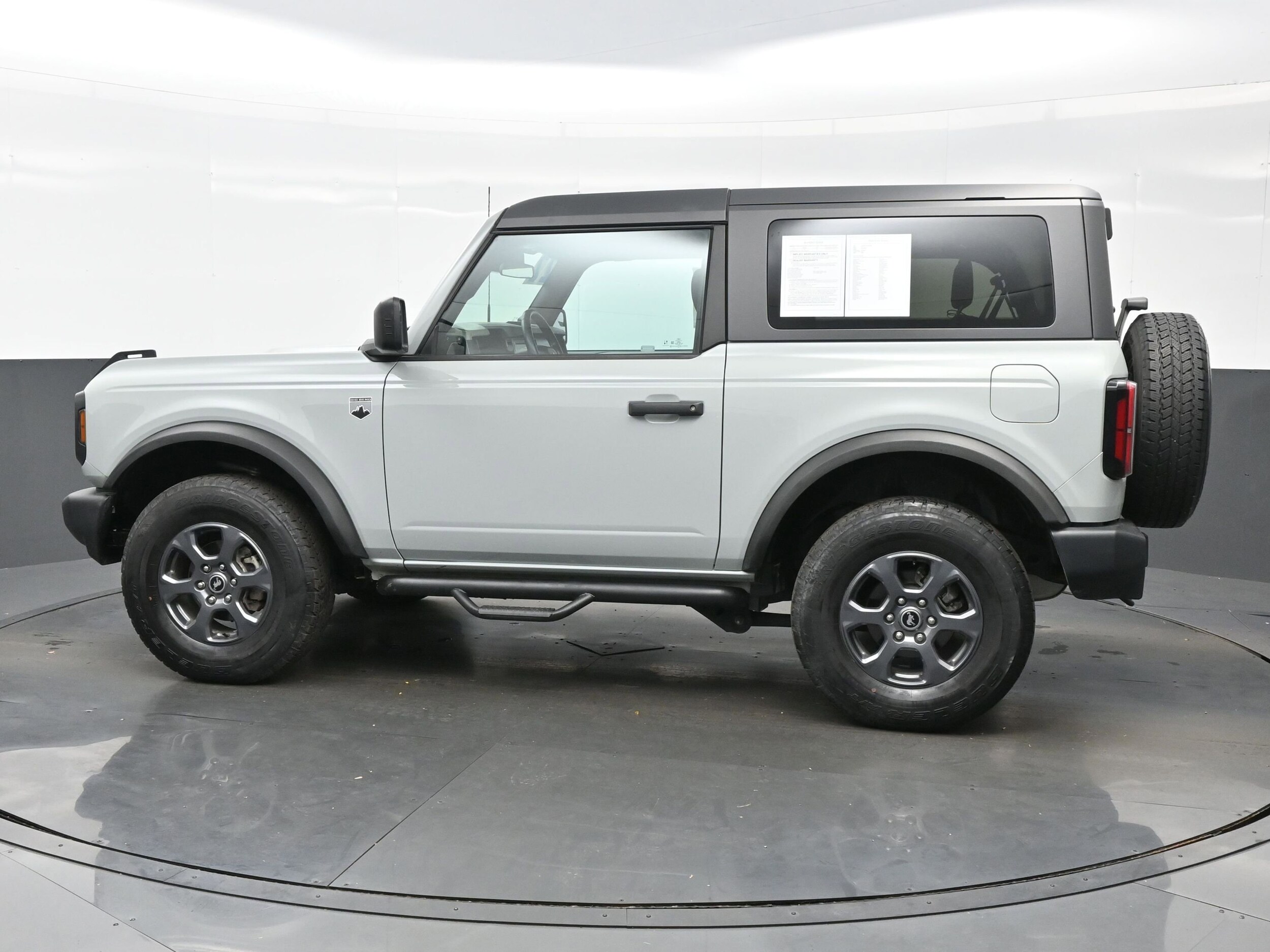 2022 Ford Bronco Big Bend photo 3