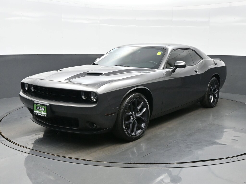 Used 2021 Dodge Challenger SXT SXT RWD