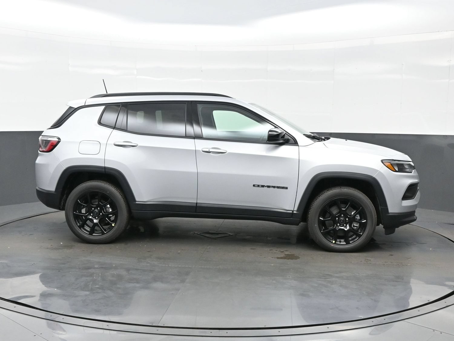 2026 Jeep Compass Latitude Altitude - Photo 10