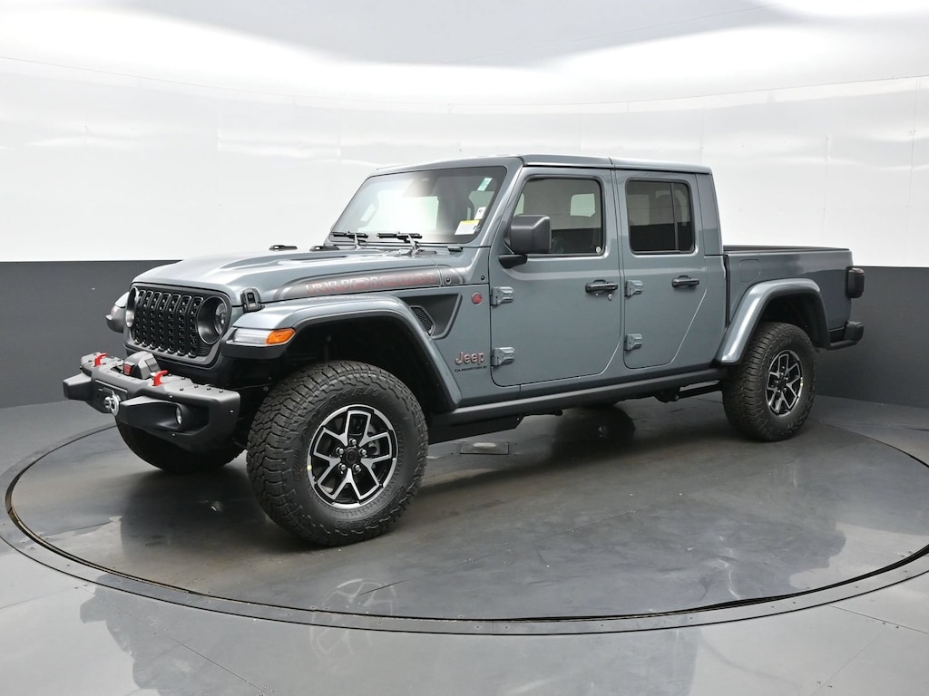 New 2026 Jeep Gladiator SHADOW OPS 4X4 Pickup