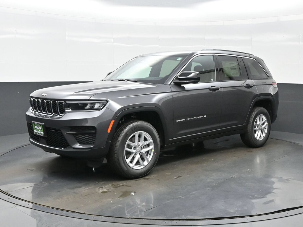 New 2026 Jeep Grand Cherokee LAREDO 4X4 Sport Utility