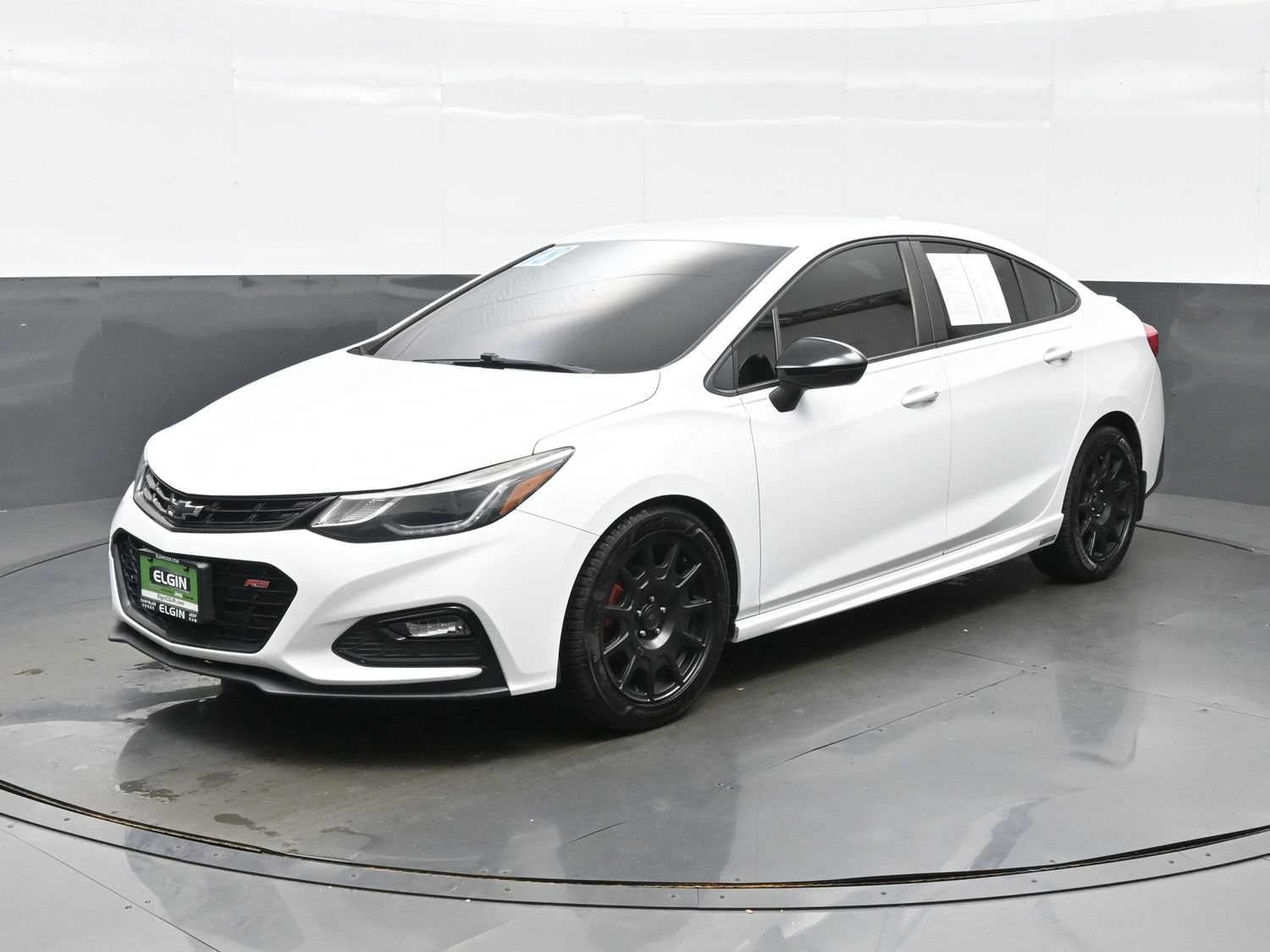 Used 2018 Chevrolet Cruze LT with VIN 1G1BE5SM3J7193950 for sale in Streamwood, IL