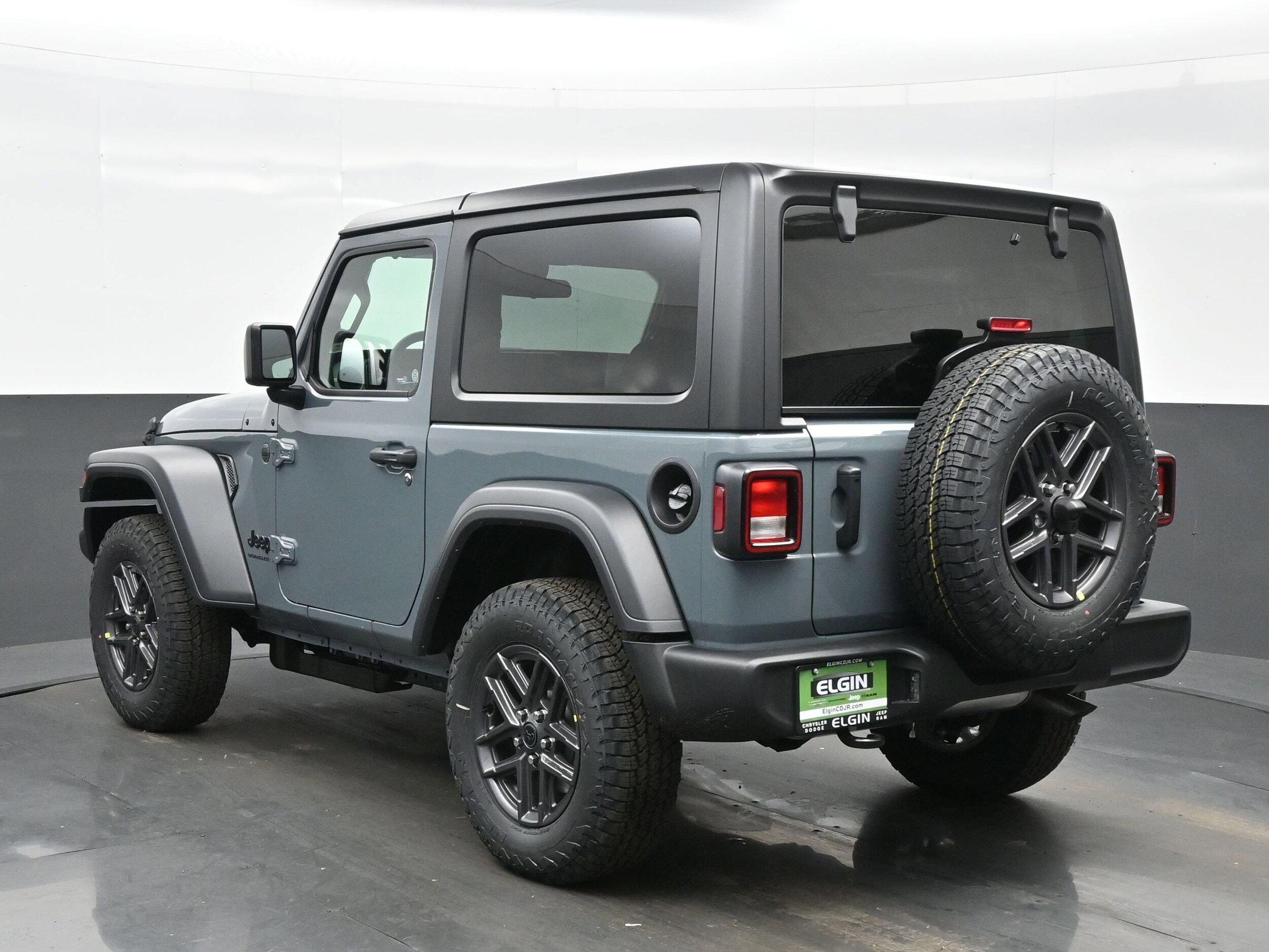 2026 Jeep Wrangler Sport photo 4