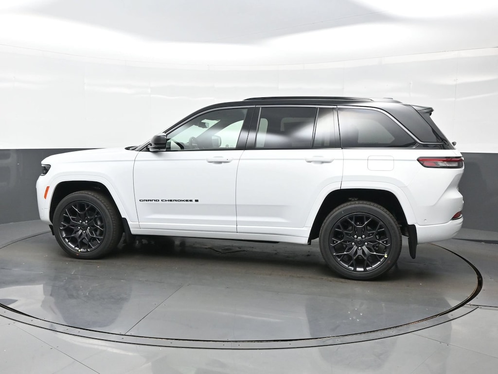 New 2027 Jeep Grand Cherokee Summit Sport Utility