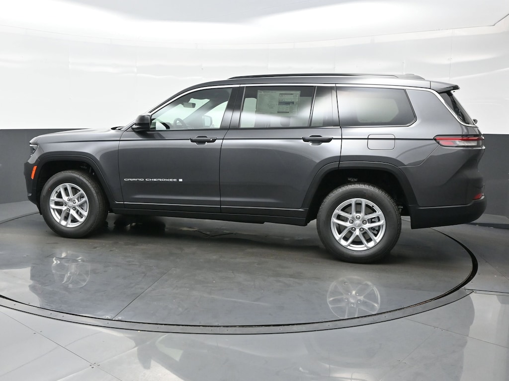 New 2025 Jeep Grand Cherokee L LAREDO X 4X4 Sport Utility