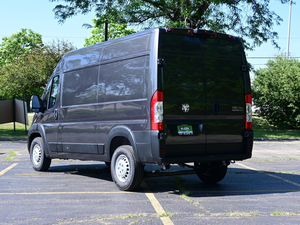 New 2025 Ram ProMaster PROMASTER 1500 TRADESMAN CARGO VAN HIGH ROOF 136' Cargo Van