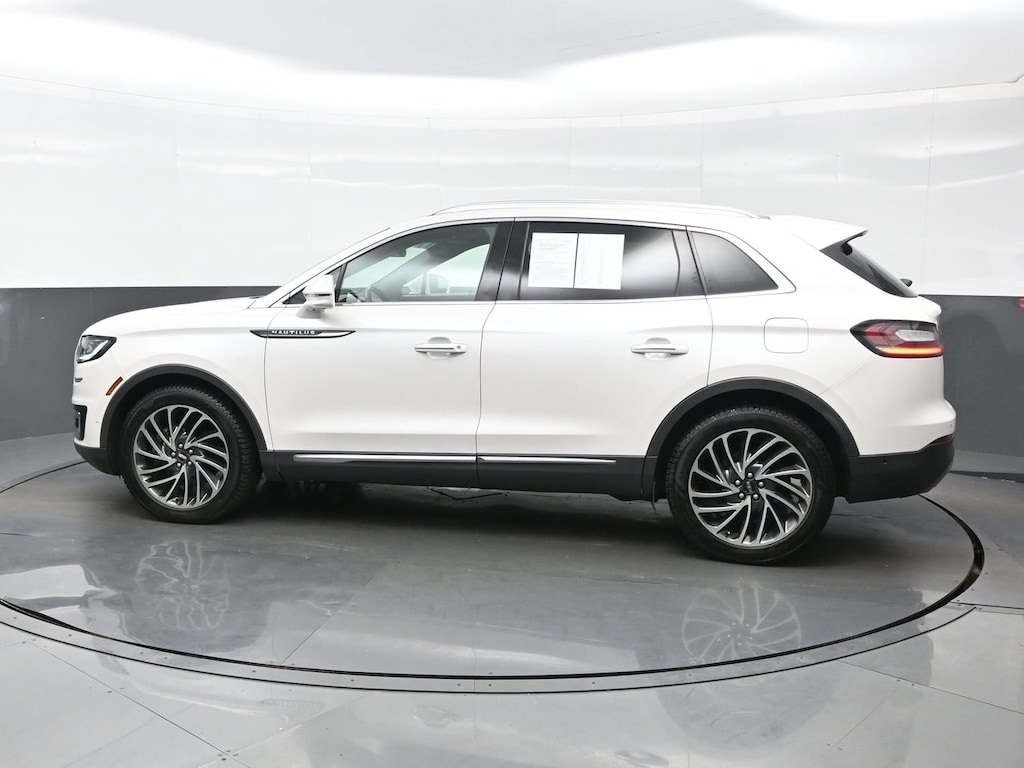Used 2019 Lincoln Nautilus Reserve Sport Utility