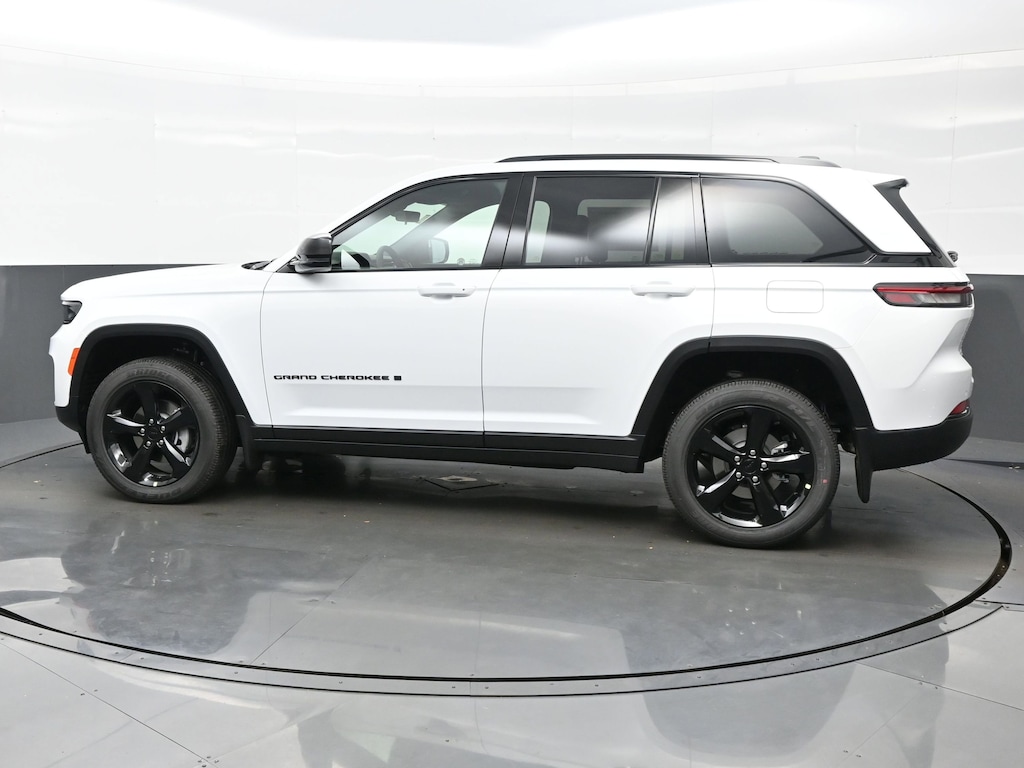 New 2025 Jeep Grand Cherokee ALTITUDE X 4X4 Sport Utility