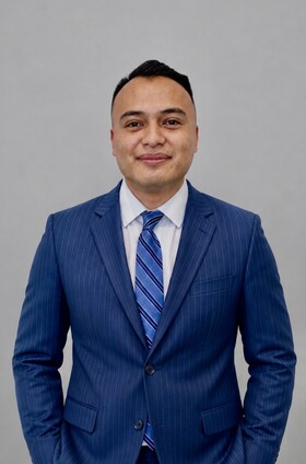 Staff member  Derian B from ID_724be817382f