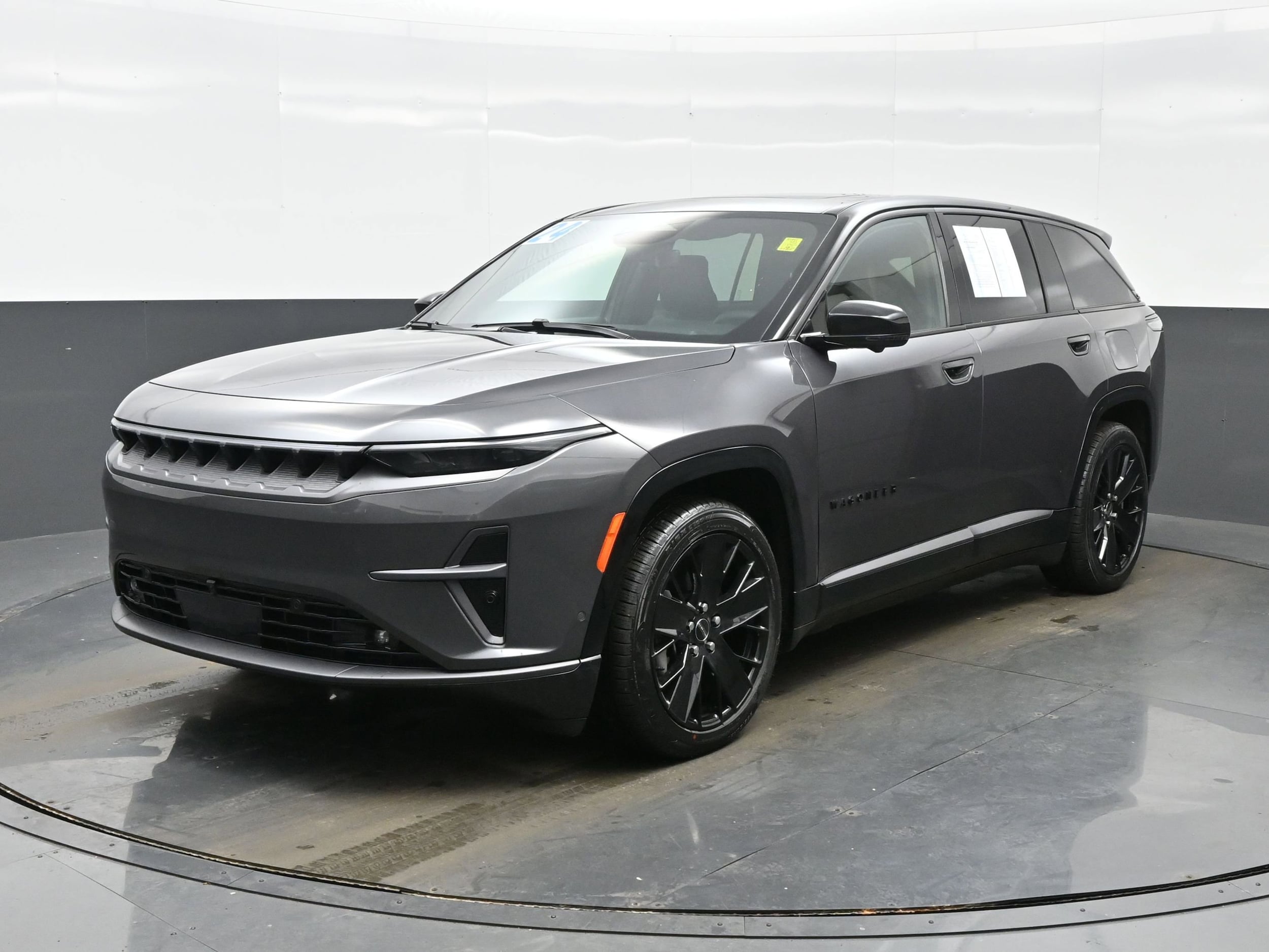 Used 2024 Jeep Wagoneer S Launch Edition with VIN 3C4RJNAK5RT160649 for sale in Streamwood, IL