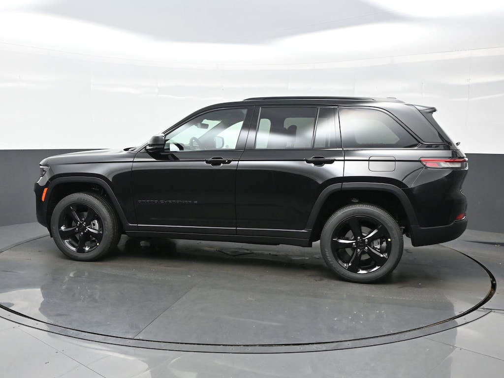New 2025 Jeep Grand Cherokee ALTITUDE X 4X4 Sport Utility