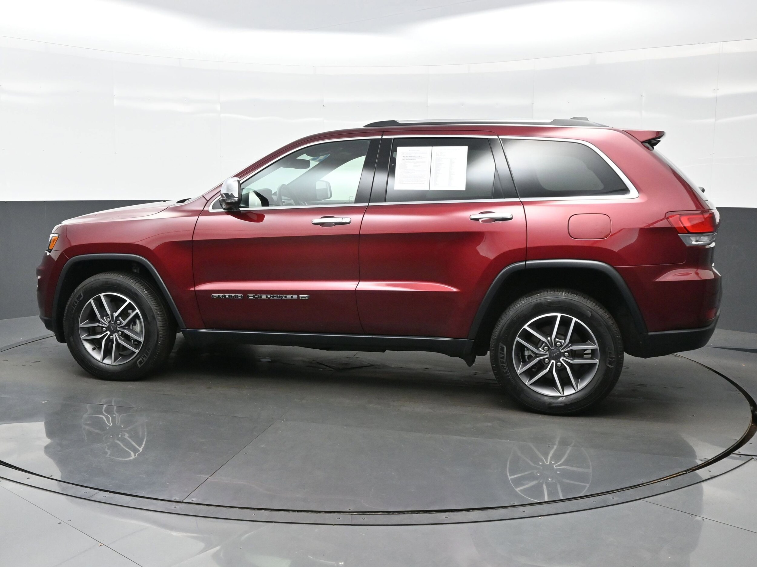 2022 Jeep Cherokee Limited photo 3