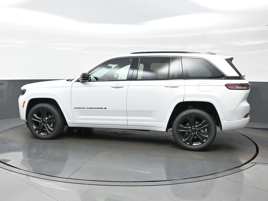 New 2027 Jeep Grand Cherokee Limited Reserve Sport Utility