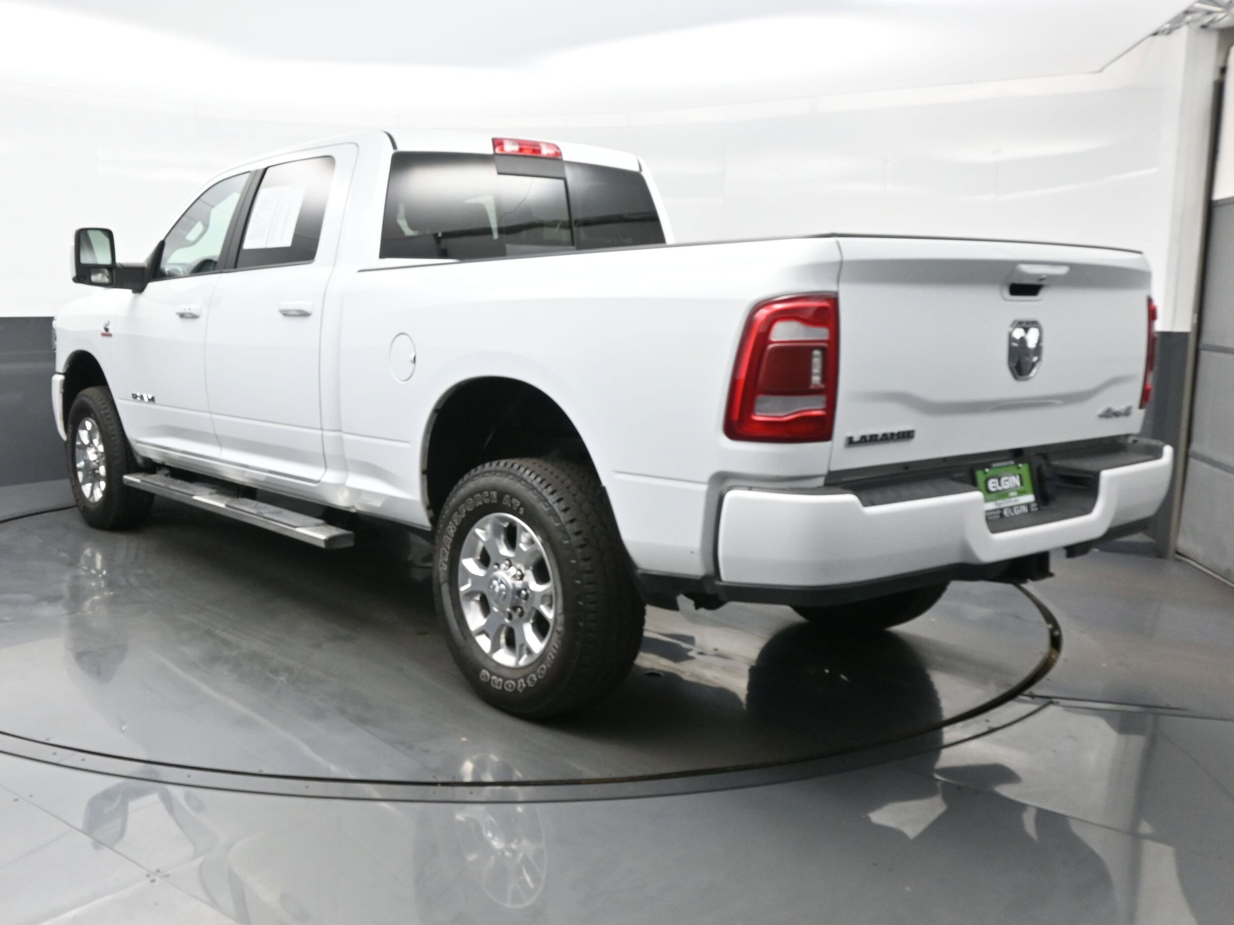 2024 Ram 2500 Laramie photo 3