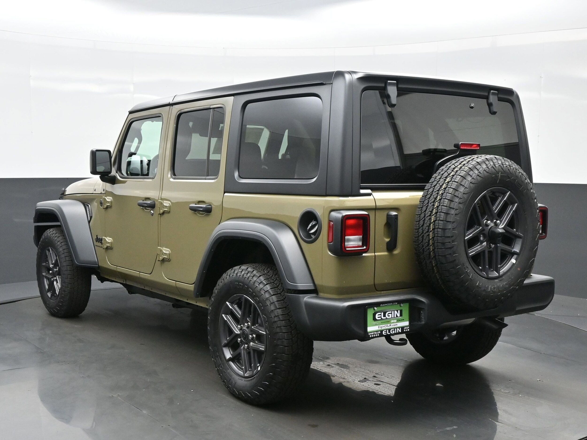 2025 Jeep Wrangler Sport S photo 4